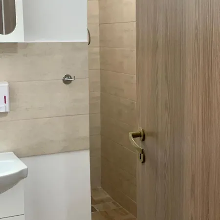 Plaja Modern Black Sea Констанца